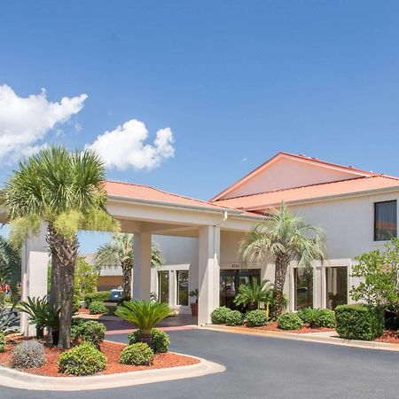 Days Inn & Suites By Wyndham Navarre - Near Beaches Hurlburt Extérieur photo